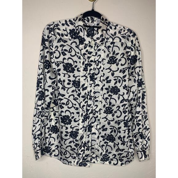 Black White Button Front Blouse Sz Medium Floral Print Sheer - Picture 5 of 8
